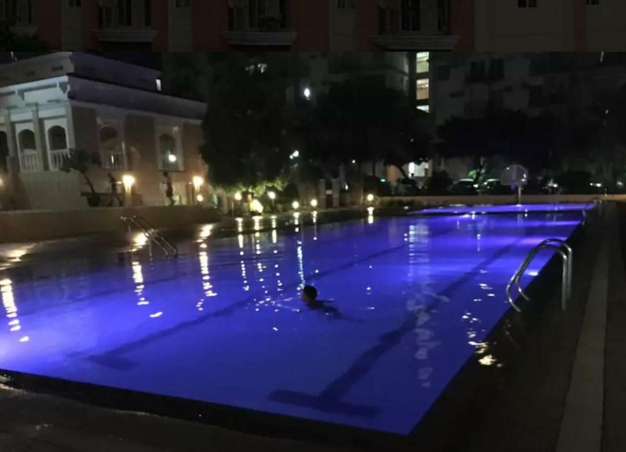 Chateau Elysee A3 Near Airport Wifi Kitchen Paranaque City Exterior foto